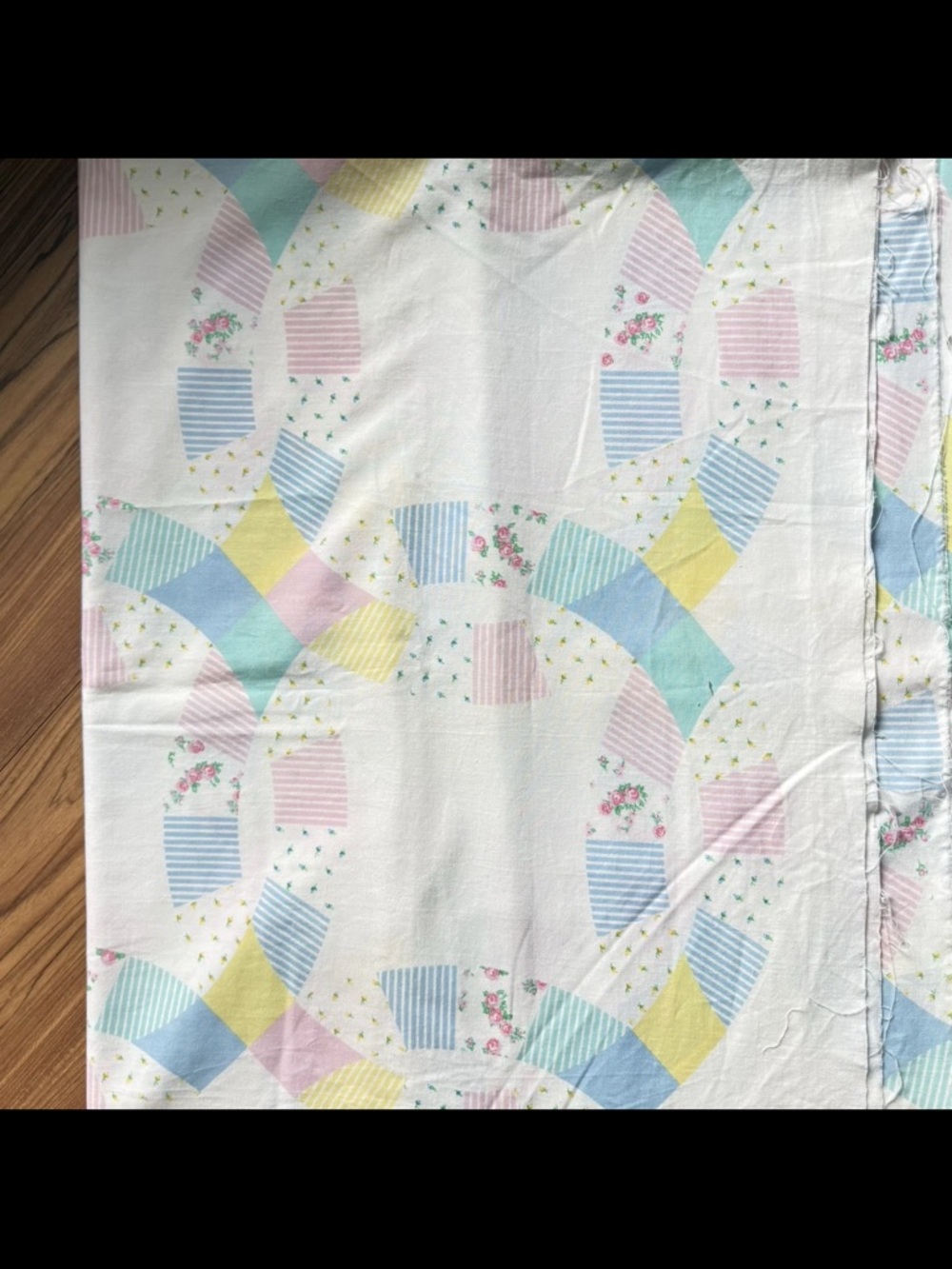 VTG Spring Industries Wedding Ring Cheaters Quilt Cotton Fabric Pastels 2 yards - Picture 6 of 11